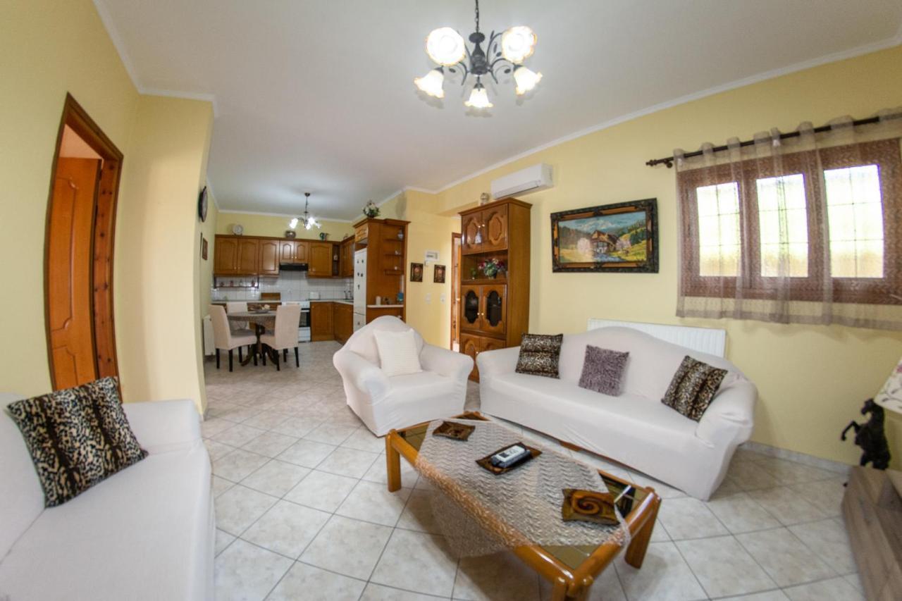 Kapetanios Apartments Agios Stefanos Avliotes  Buitenkant foto