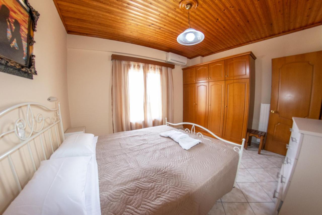Kapetanios Apartments Agios Stefanos Avliotes  Buitenkant foto