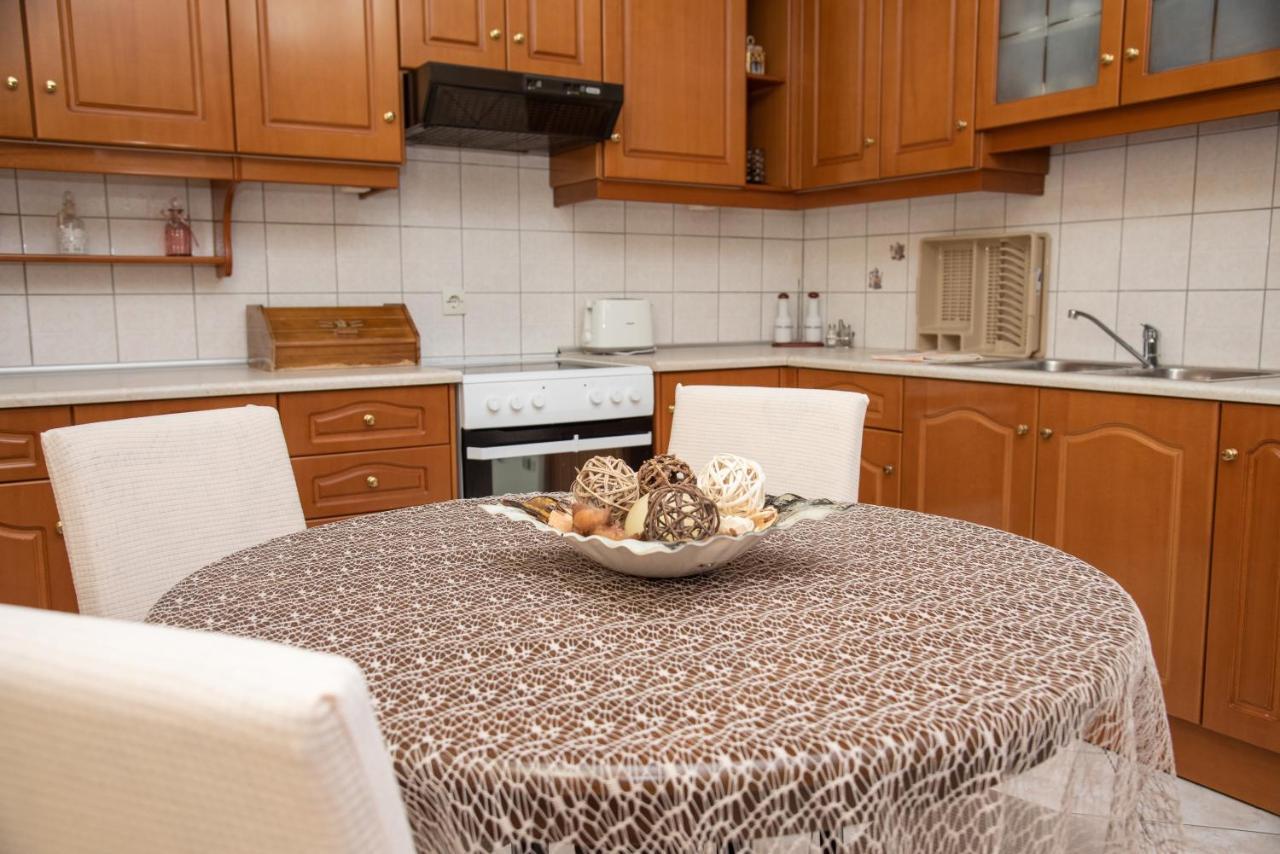 Kapetanios Apartments Agios Stefanos Avliotes  Buitenkant foto
