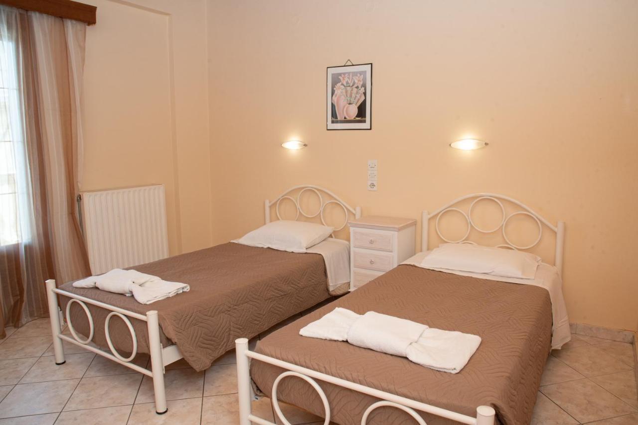 Kapetanios Apartments Agios Stefanos Avliotes  Buitenkant foto