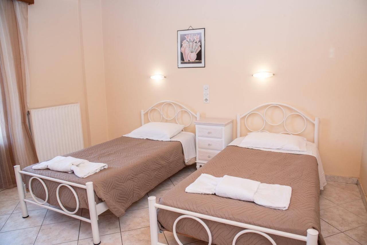 Kapetanios Apartments Agios Stefanos Avliotes  Buitenkant foto