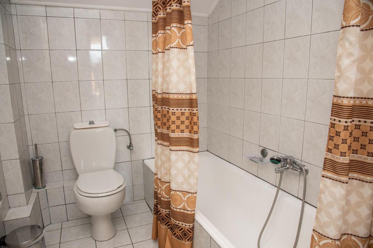 Kapetanios Apartments Agios Stefanos Avliotes  Buitenkant foto