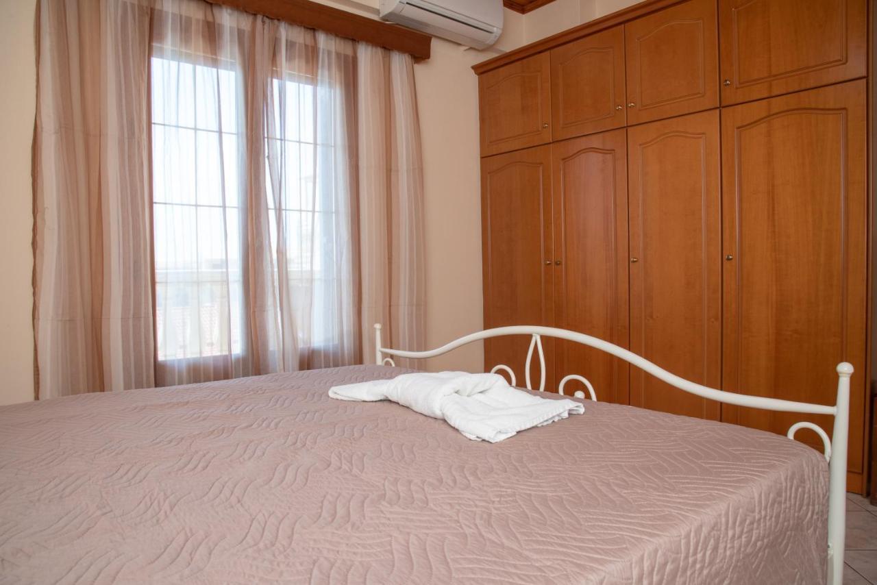 Kapetanios Apartments Agios Stefanos Avliotes  Buitenkant foto