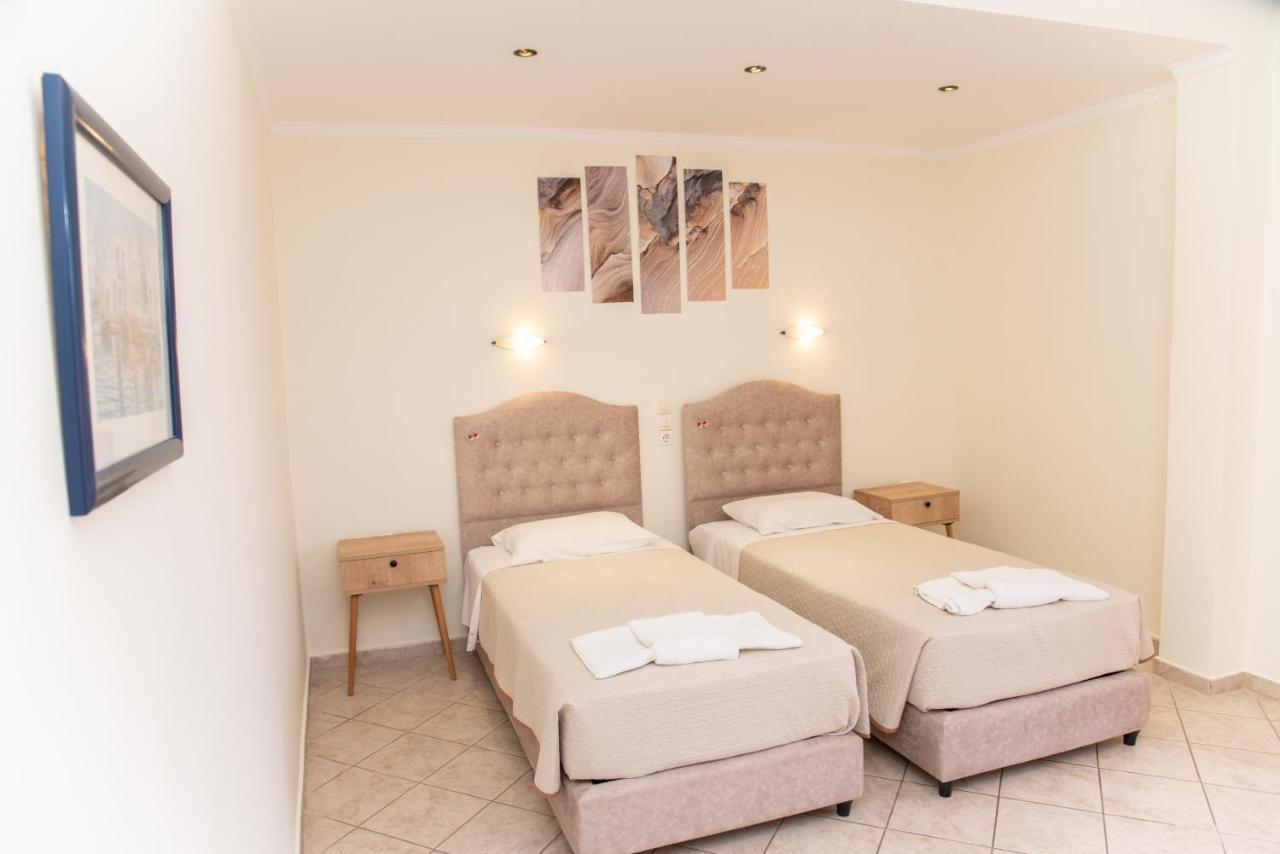 Kapetanios Apartments Agios Stefanos Avliotes  Buitenkant foto